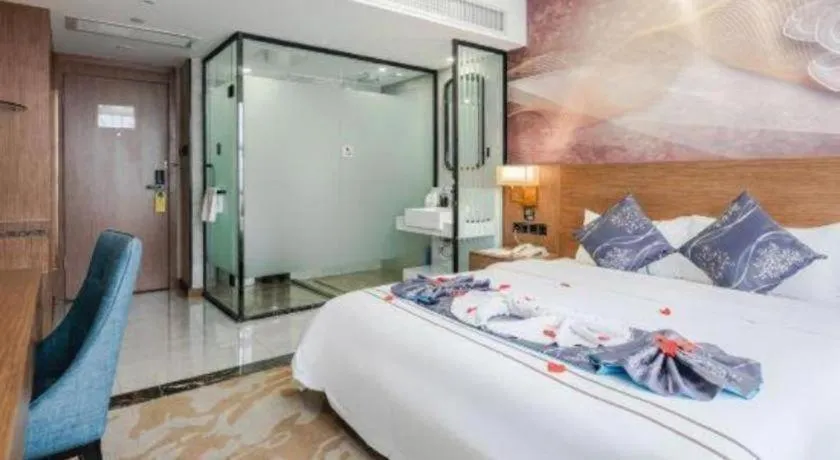 Bed in Xinyuan Hot Spring Hotel