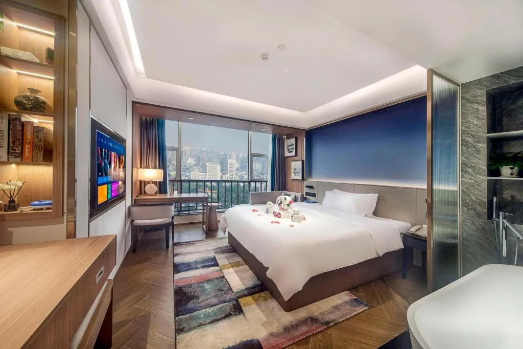 Bed in Xinyuan Hot Spring Hotel