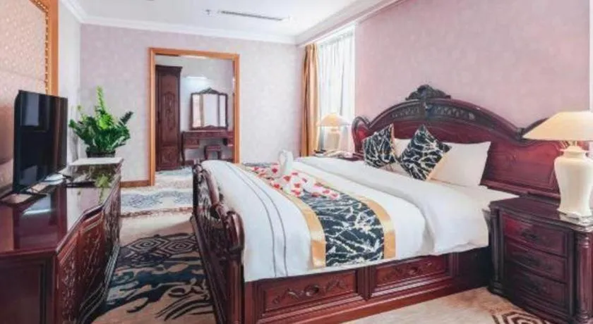 Bed in Xinyuan Hot Spring Hotel