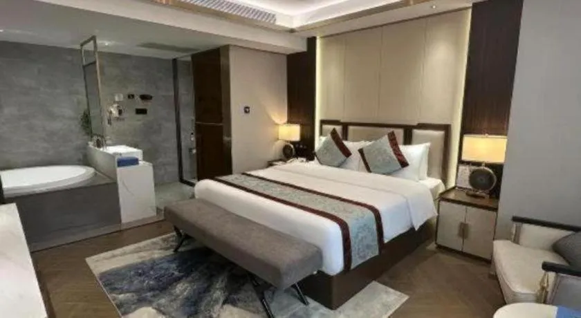Bed in Xinyuan Hot Spring Hotel