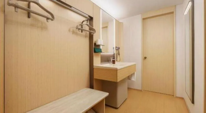 Dalian Liangyun Hotel