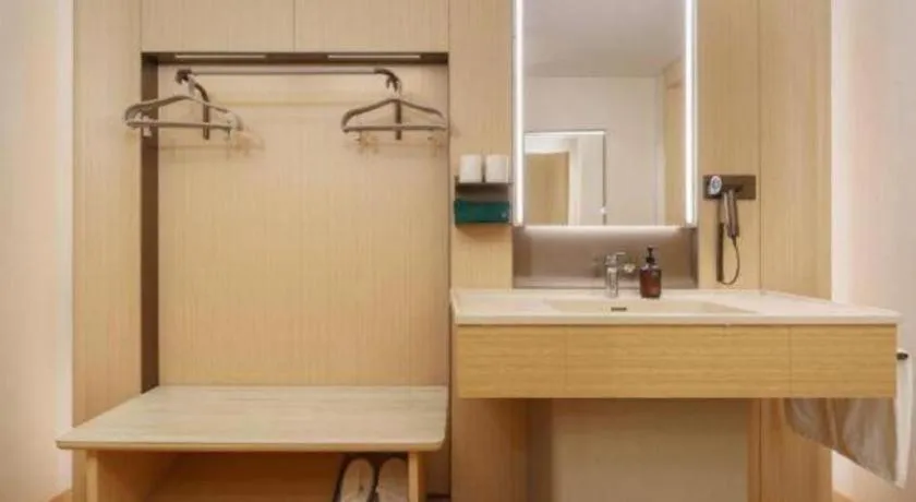 Dalian Liangyun Hotel