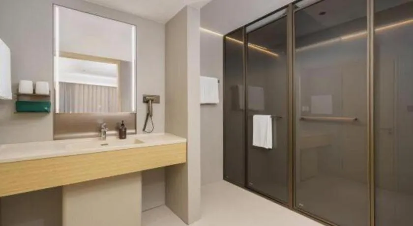 Dalian Liangyun Hotel