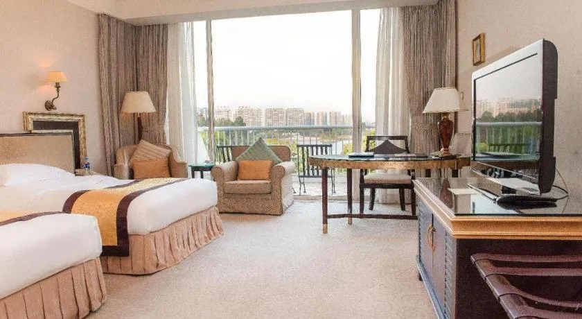 Bed in Dongguan MCB Lake Hotel