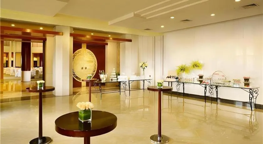 Dongguan MCB Lake Hotel