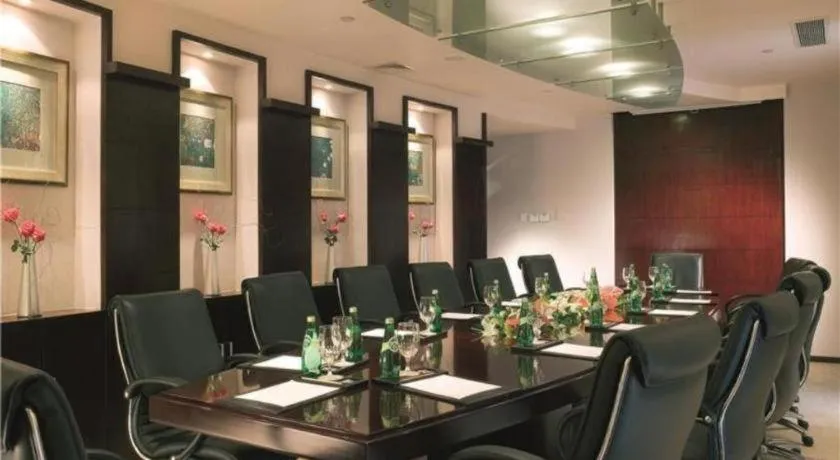 Dongguan MCB Lake Hotel