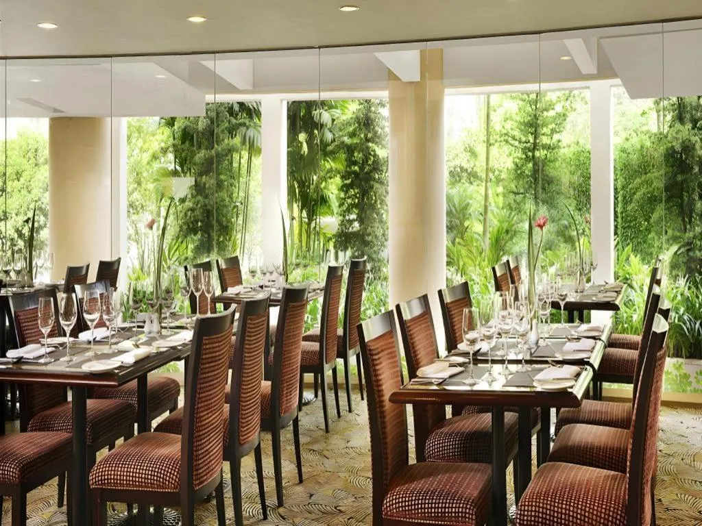 Dongguan MCB Lake Hotel