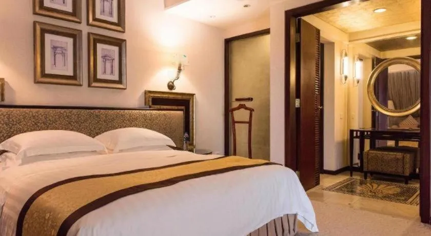 Bed in Dongguan MCB Lake Hotel