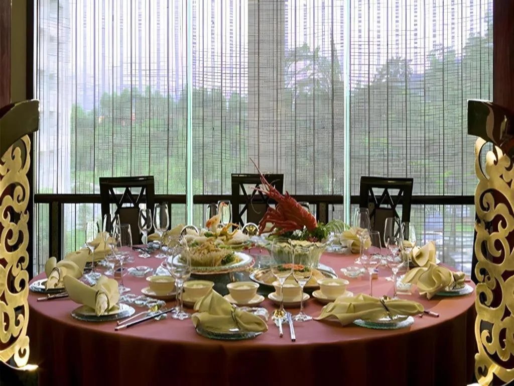 Dongguan MCB Lake Hotel