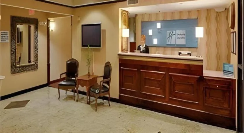Holiday Inn Express Frackville Hotel By IHG