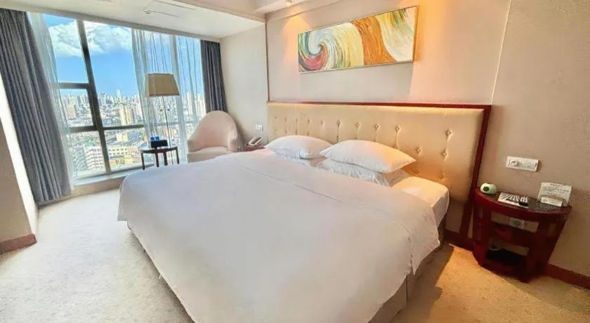 Bed in Nanchang Galactic Peace International Hotel