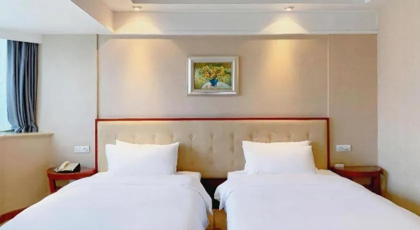 Bed in Nanchang Galactic Peace International Hotel