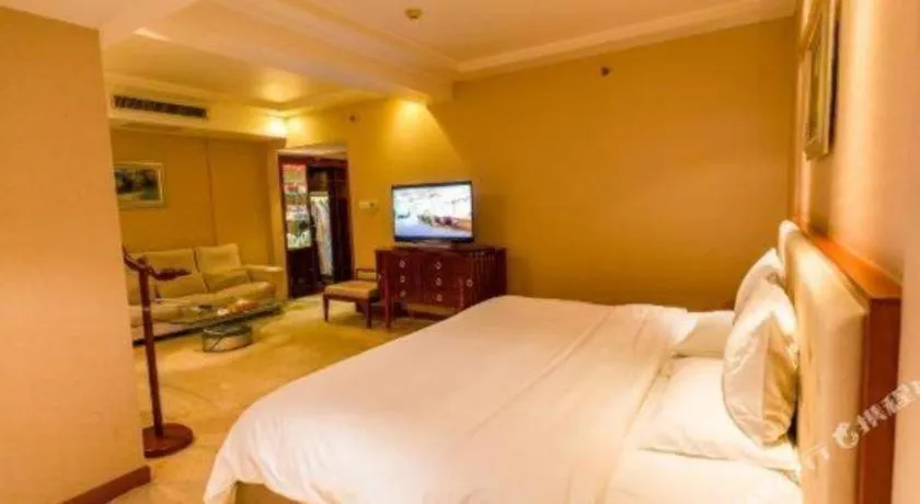 Bed in Nanchang Galactic Peace International Hotel