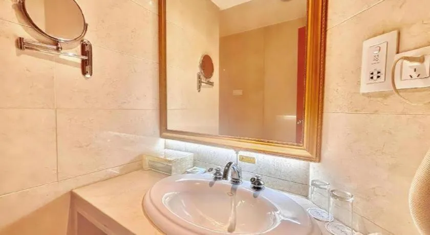 Nanchang Galactic Peace International Hotel