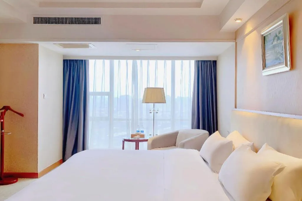 Bed in Nanchang Galactic Peace International Hotel