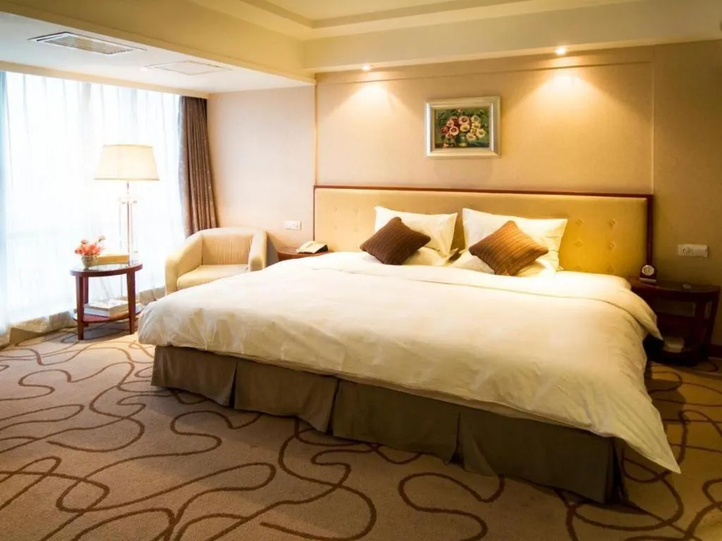 Bed in Nanchang Galactic Peace International Hotel