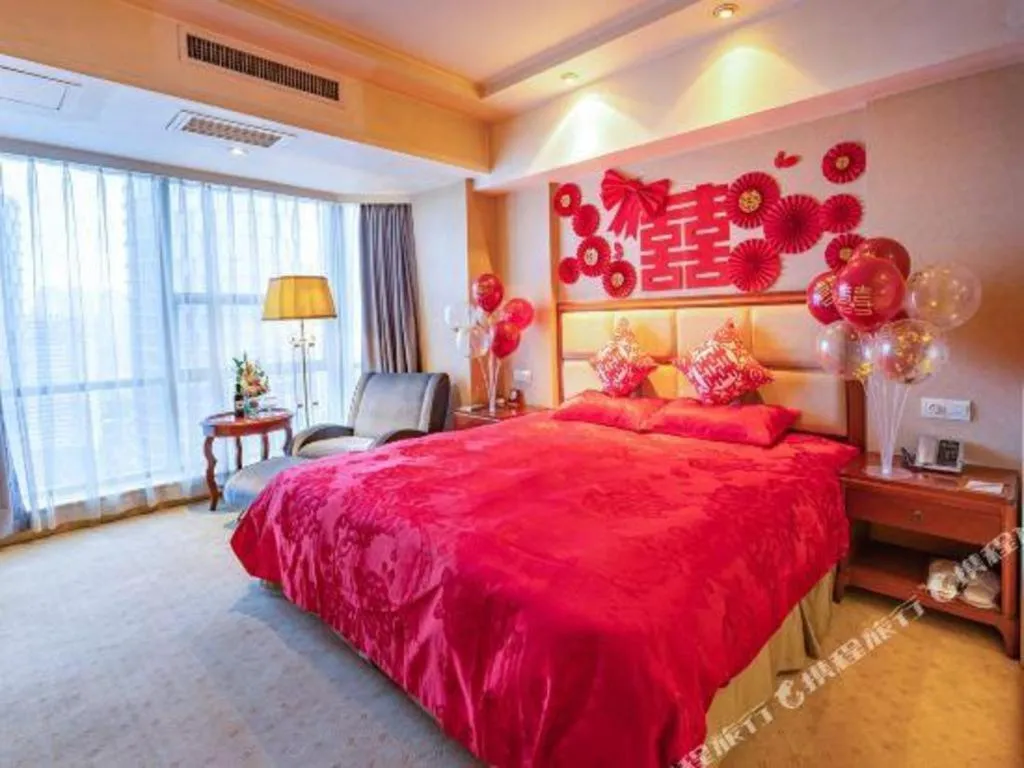 Bed in Nanchang Galactic Peace International Hotel