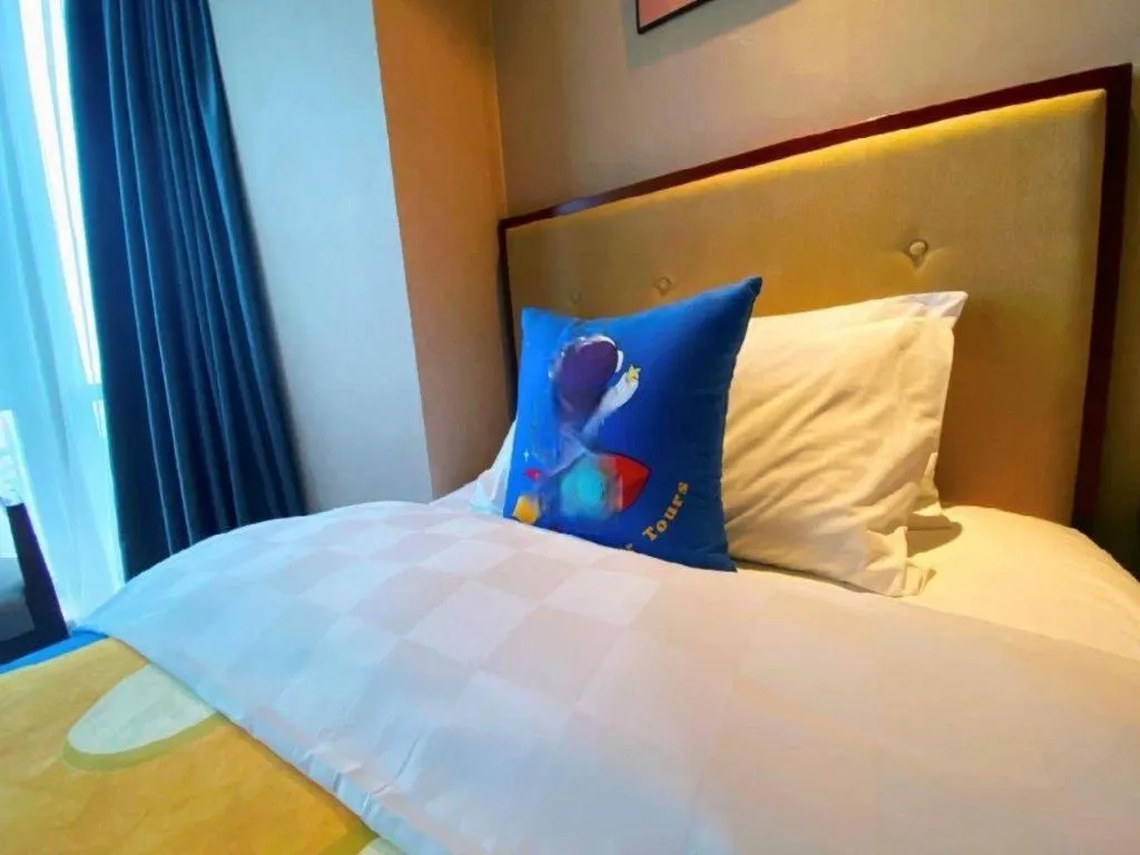 Bed in Nanchang Galactic Peace International Hotel