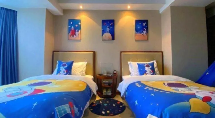 Bed in Nanchang Galactic Peace International Hotel