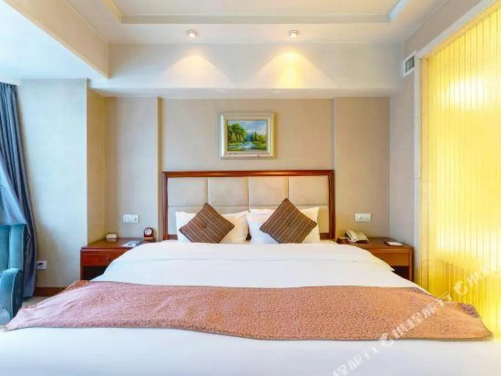 Bed in Nanchang Galactic Peace International Hotel