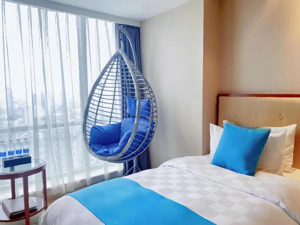 Bed in Nanchang Galactic Peace International Hotel