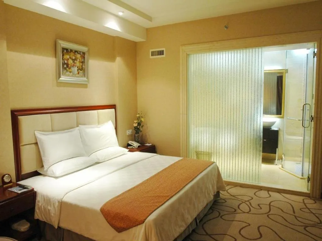 Bed in Nanchang Galactic Peace International Hotel