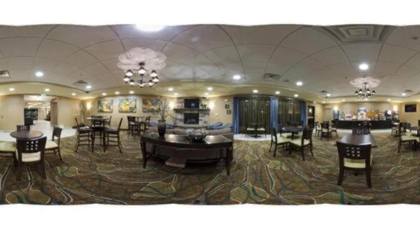 Holiday Inn Express Hotel & Suites Grand Island By IHG