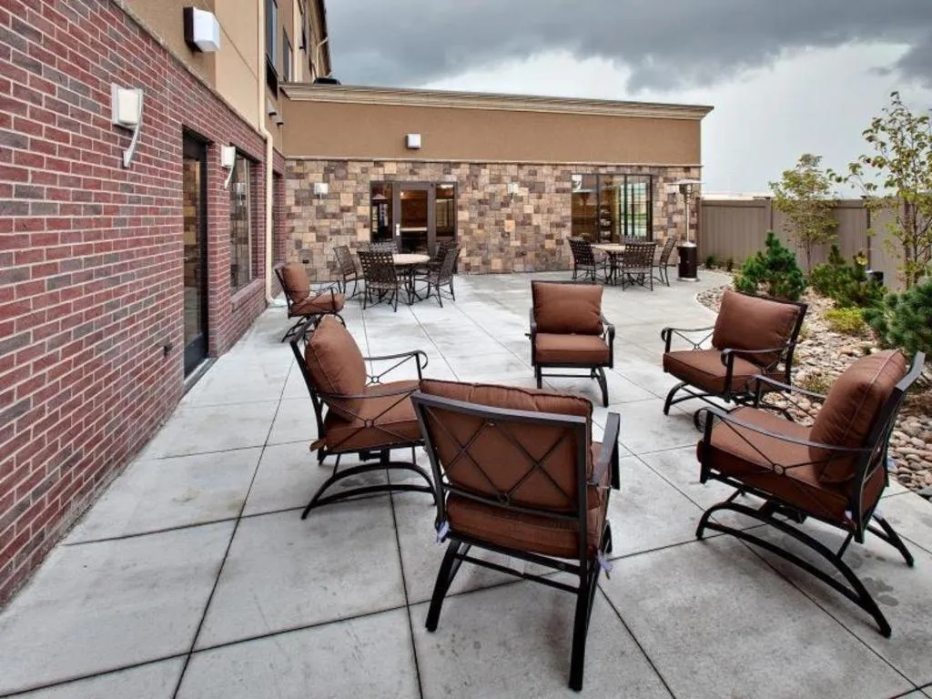 Holiday Inn Express Hotel & Suites Grand Island By IHG