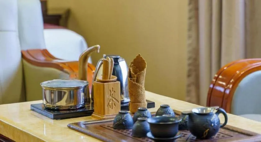 Sun Island Holiday Hotel