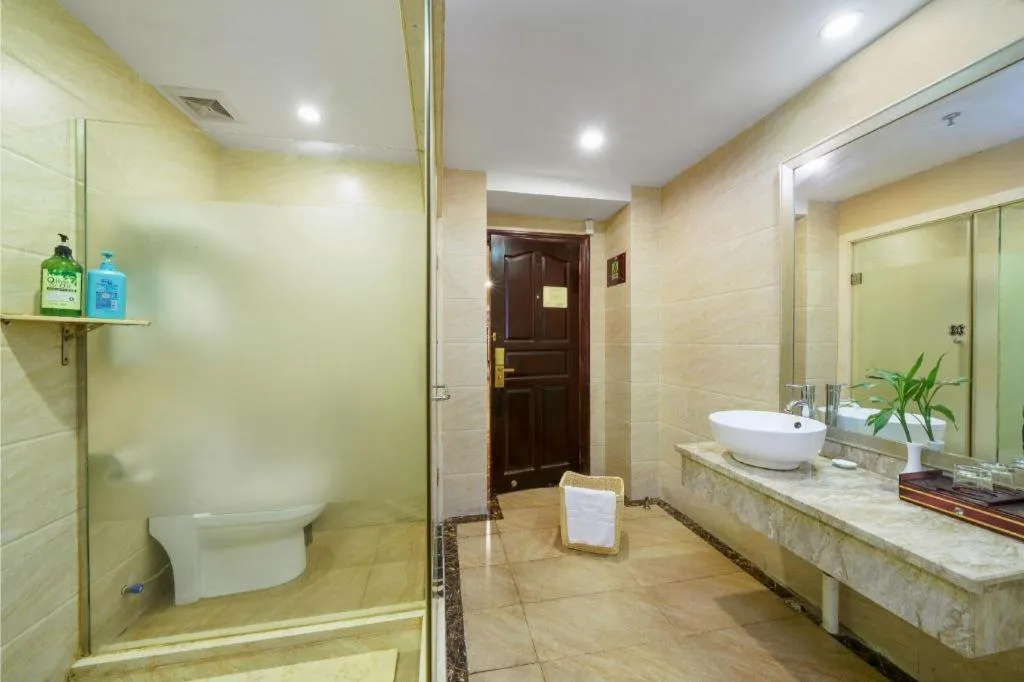 Sun Island Holiday Hotel