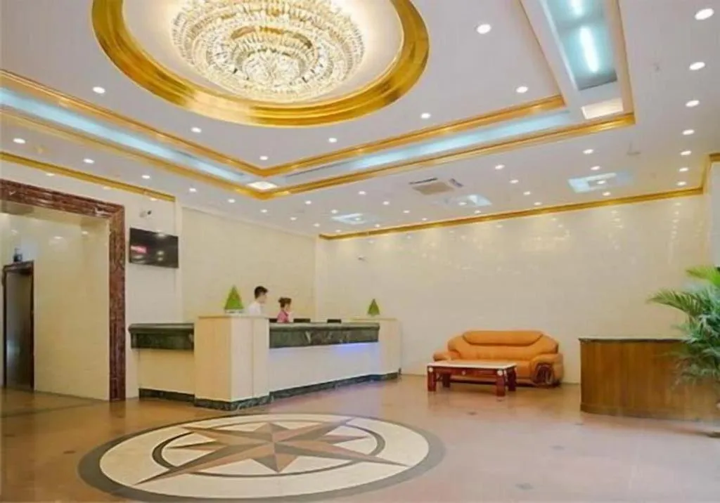 Sun Island Holiday Hotel