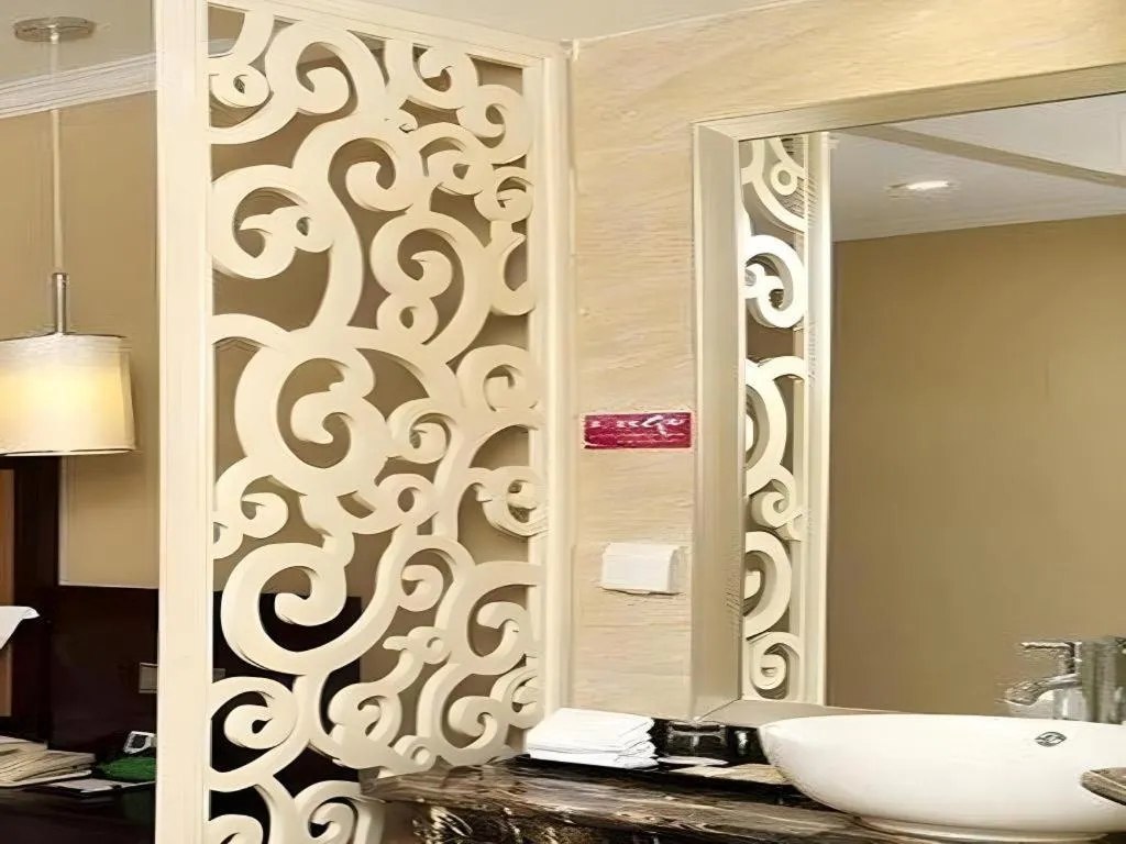 Sun Island Holiday Hotel