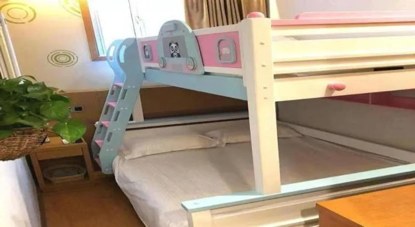 Bed in GreenTree Inn Beijing Dongcheng District Wangfujin South Luogu Lane Houhai Express Hotel