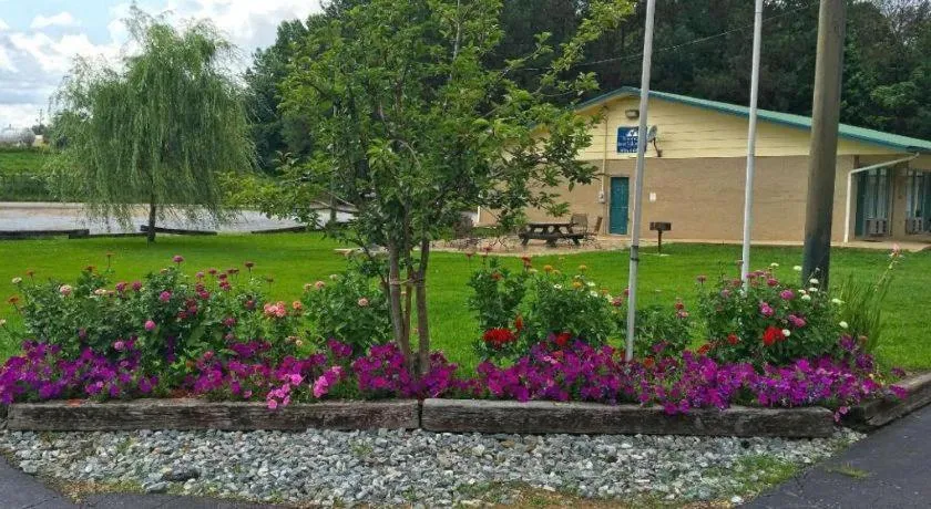 Americas Best Value Inn Heflin