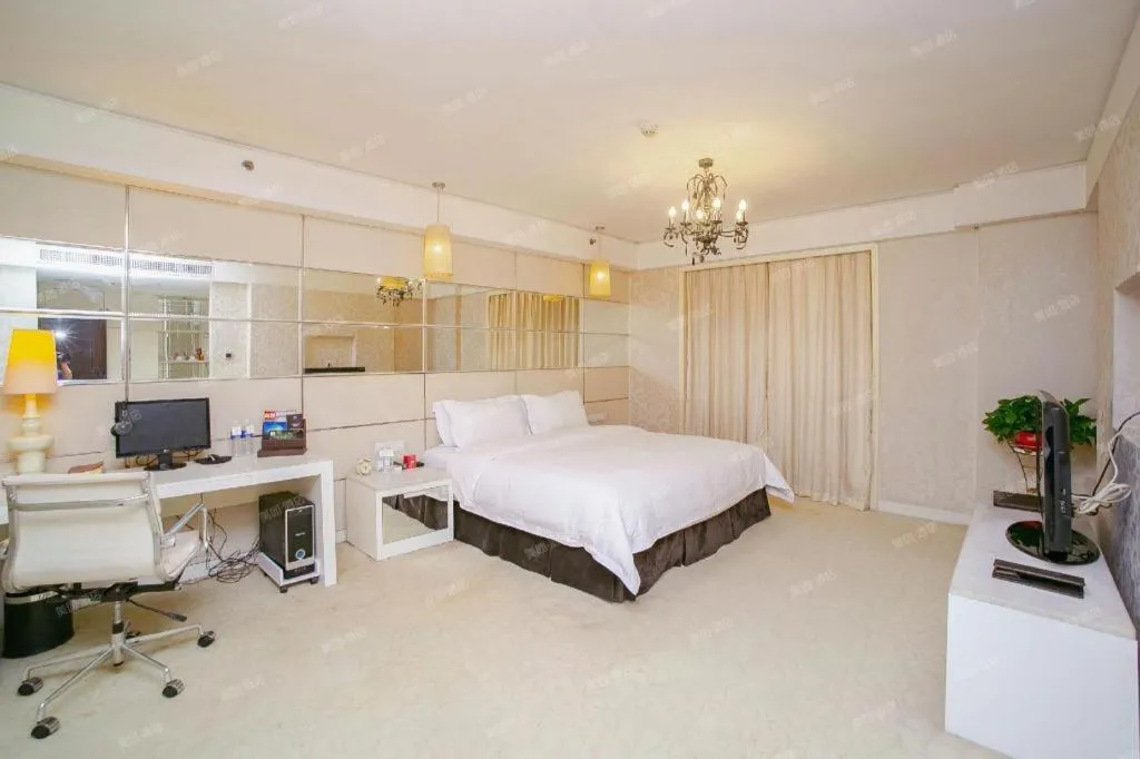 Bed in Changsha Hopesky Hotel