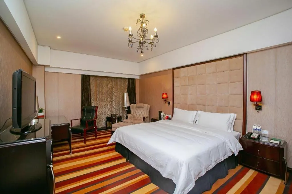 Bed in Changsha Hopesky Hotel