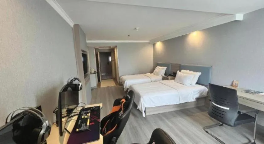 Bed in GreenTree Inn Hotel - Nantong Hongming Plaza