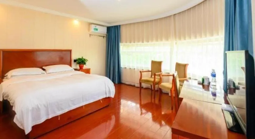 Bed in GreenTree Inn Hotel - Nantong Hongming Plaza