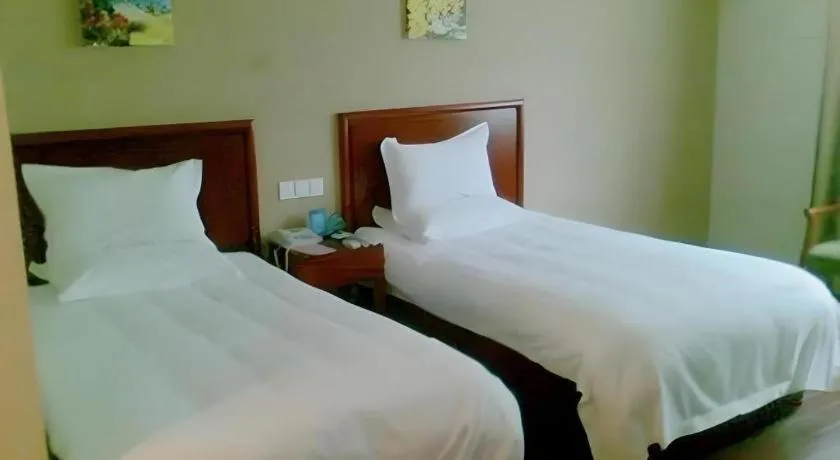 Bed in GreenTree Inn Hotel - Nantong Hongming Plaza