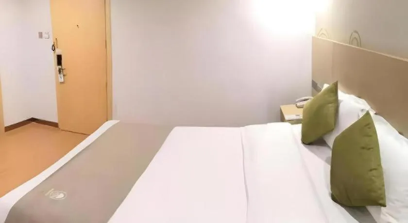 Bed in GreenTree Inn Tangshan Yuhua Road