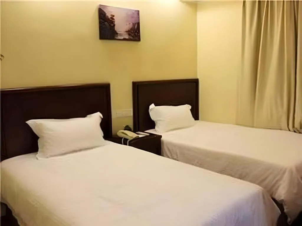 Bed in GreenTree Inn Tangshan Yuhua Road