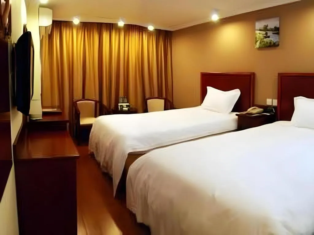 Bed in GreenTree Inn Tangshan Yuhua Road