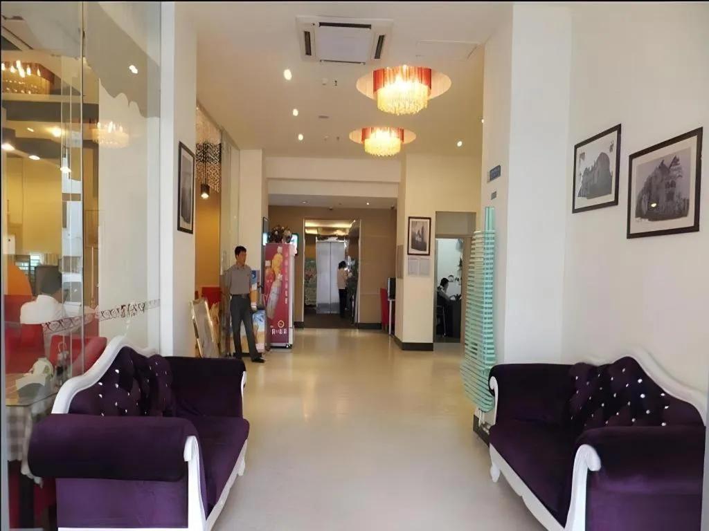 Jinjiang Inn Qingdao Wuxi Square Nanjing Road Metro Station