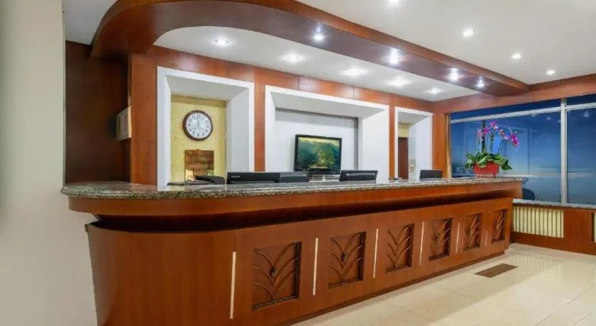 GreenTree Inn Yantai Xingfu Road Marina Plaza Express Hotel