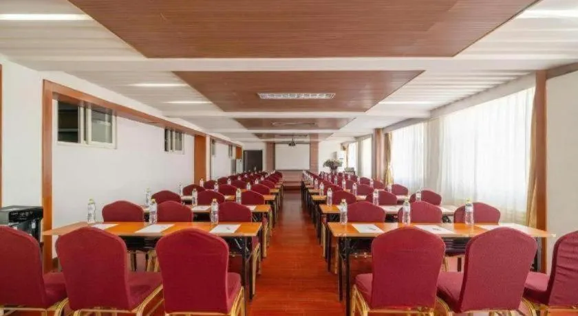 GreenTree Inn Yantai Xingfu Road Marina Plaza Express Hotel