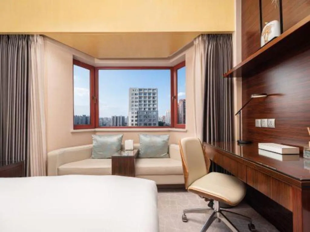 Bed in Shijiazhuang International Building Hotel