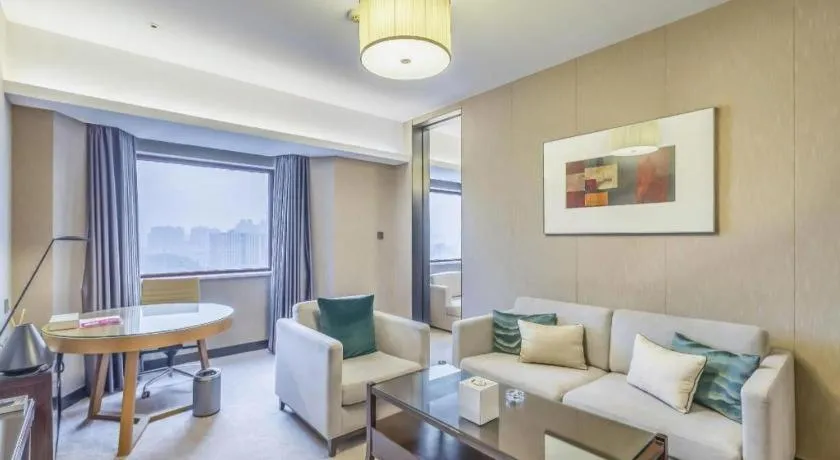 Shijiazhuang International Building Hotel