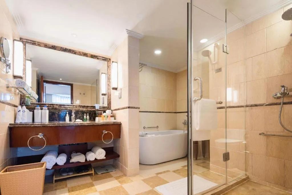 Shijiazhuang International Building Hotel