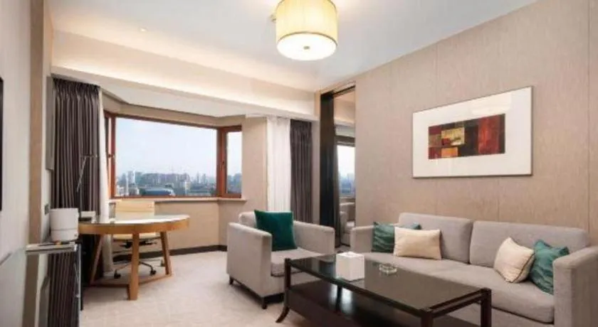 Shijiazhuang International Building Hotel