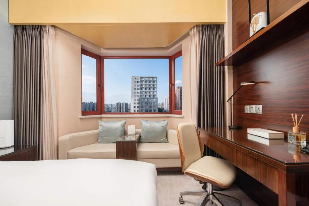 Bed in Shijiazhuang International Building Hotel